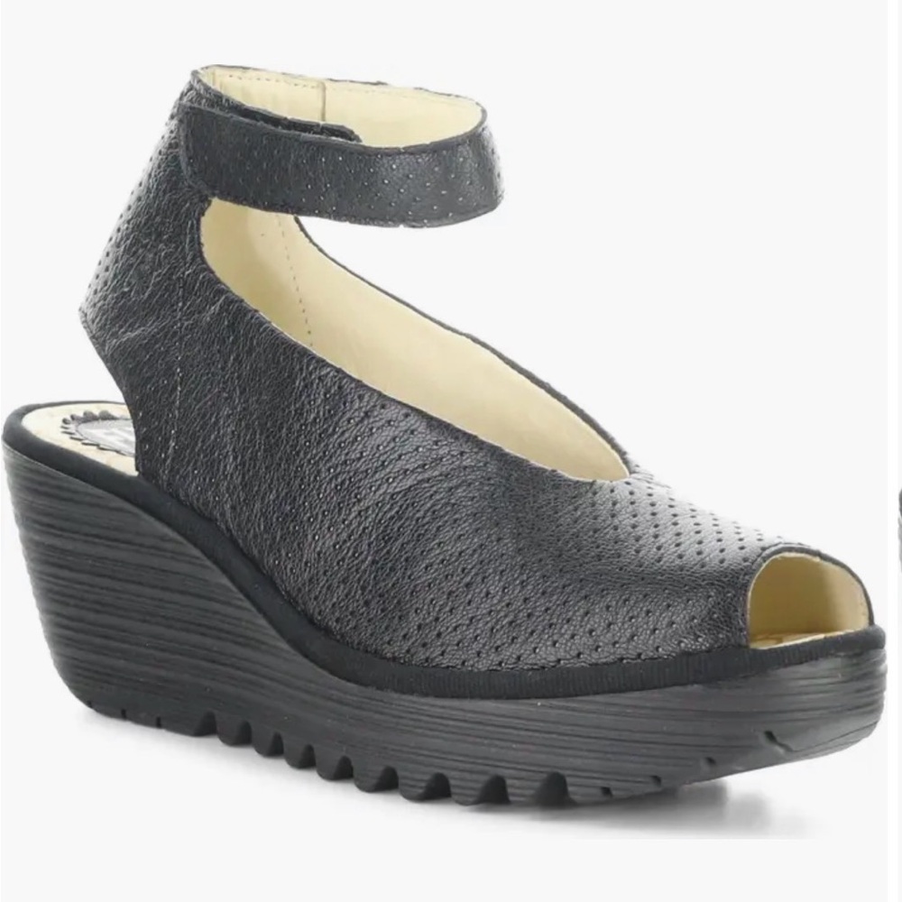 Fly London Yala Perforated Leather Sandal Black Wedge Sandals Size 40/10US